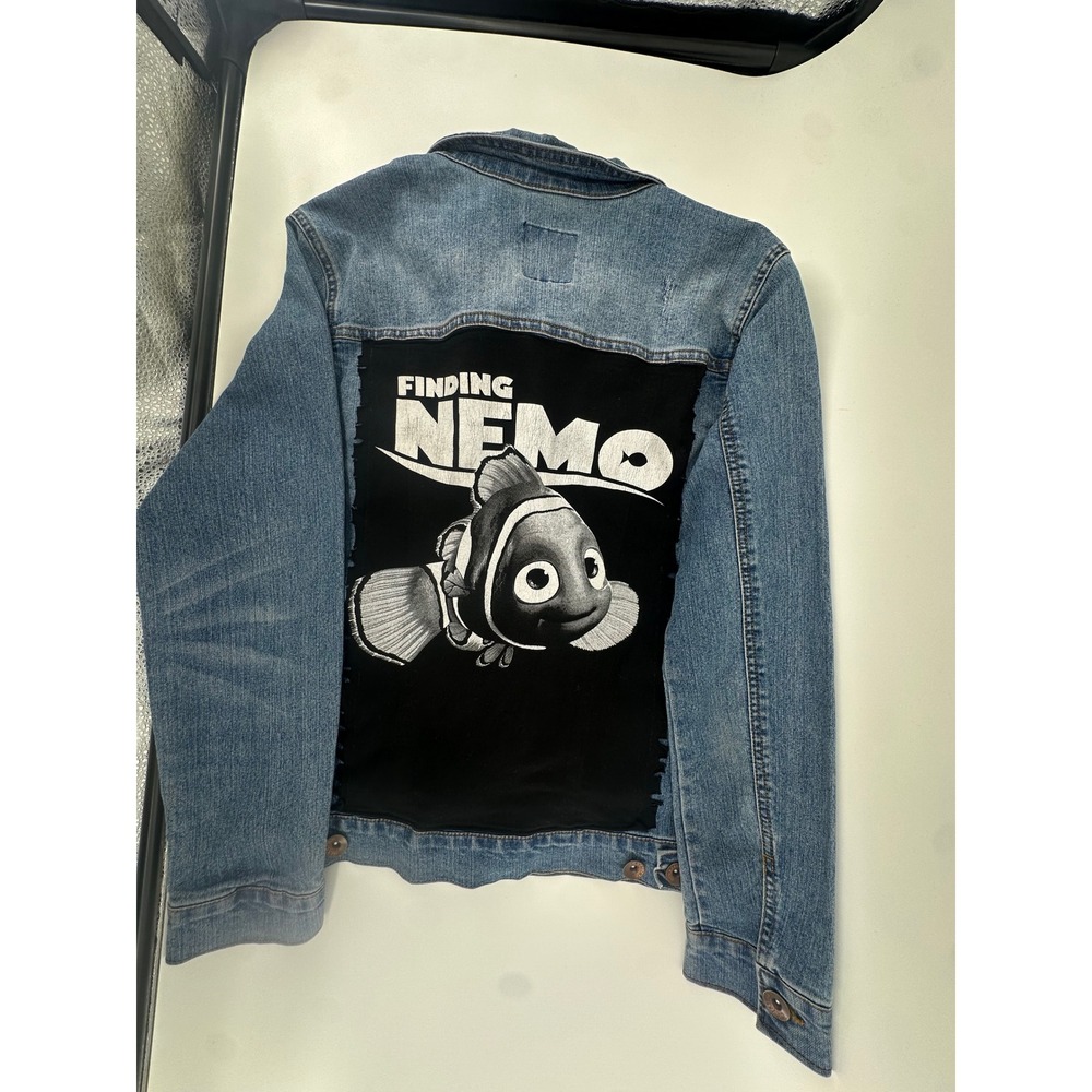Cavalini Finding Nemo Disney Denim Jacket Blue Medium Wash Womens Size Medium - Picture 13 of 15